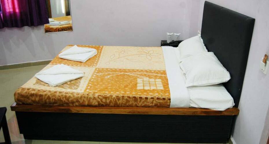 Hotel Celebrity, Bilaspur 3